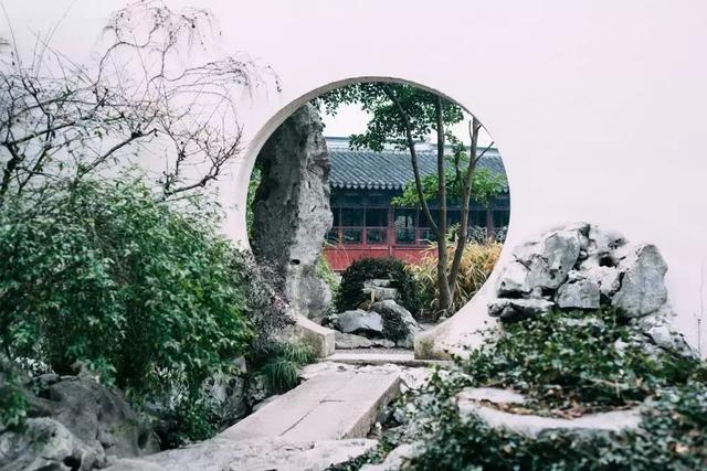 新中式之美，庭院里的中国色，美绝了
